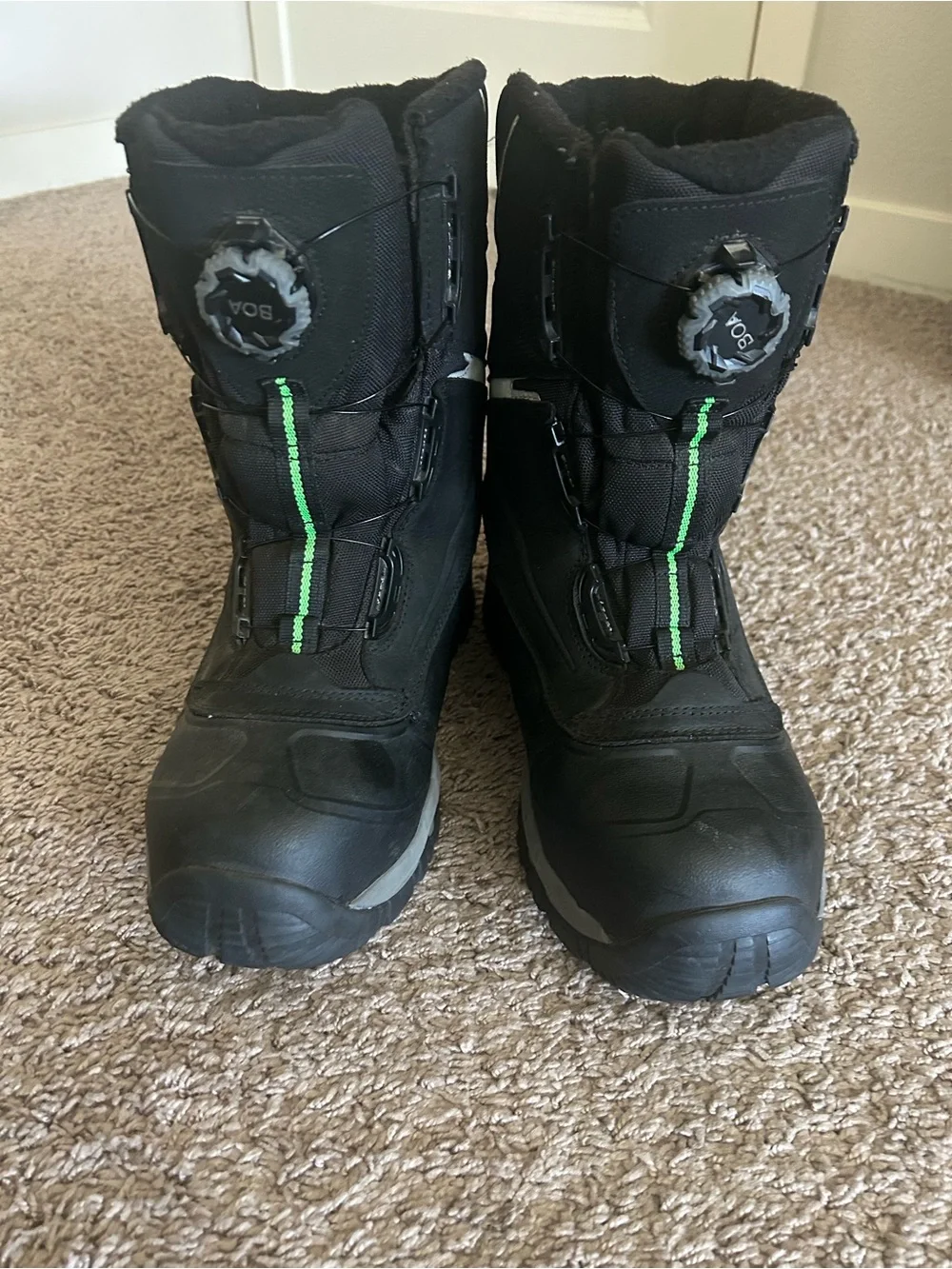 Men's Black Winter Boots with BOA Dial and Green Accent